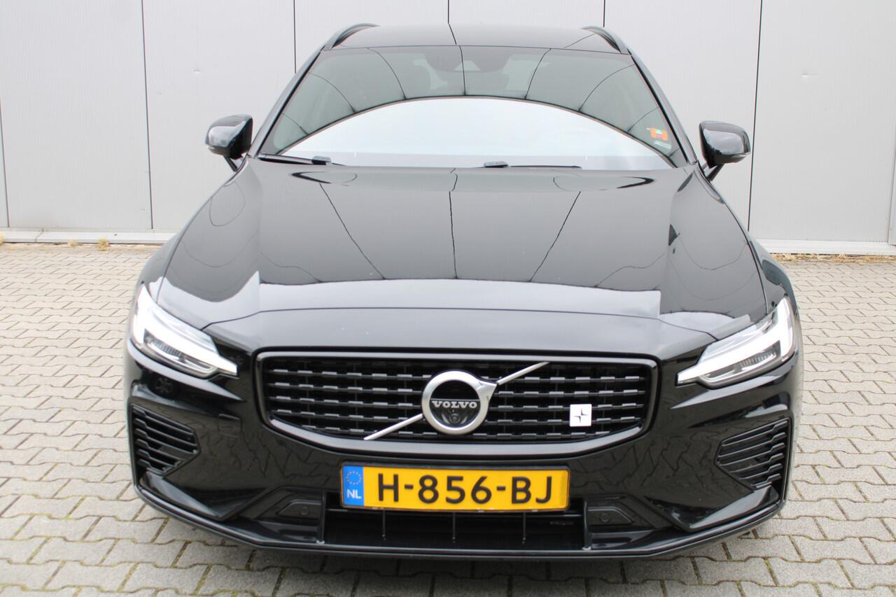 Volvo V60 T8 Twin Engine AWD Polestar Engineered | Dealer onderhouden | Harman Kardon |