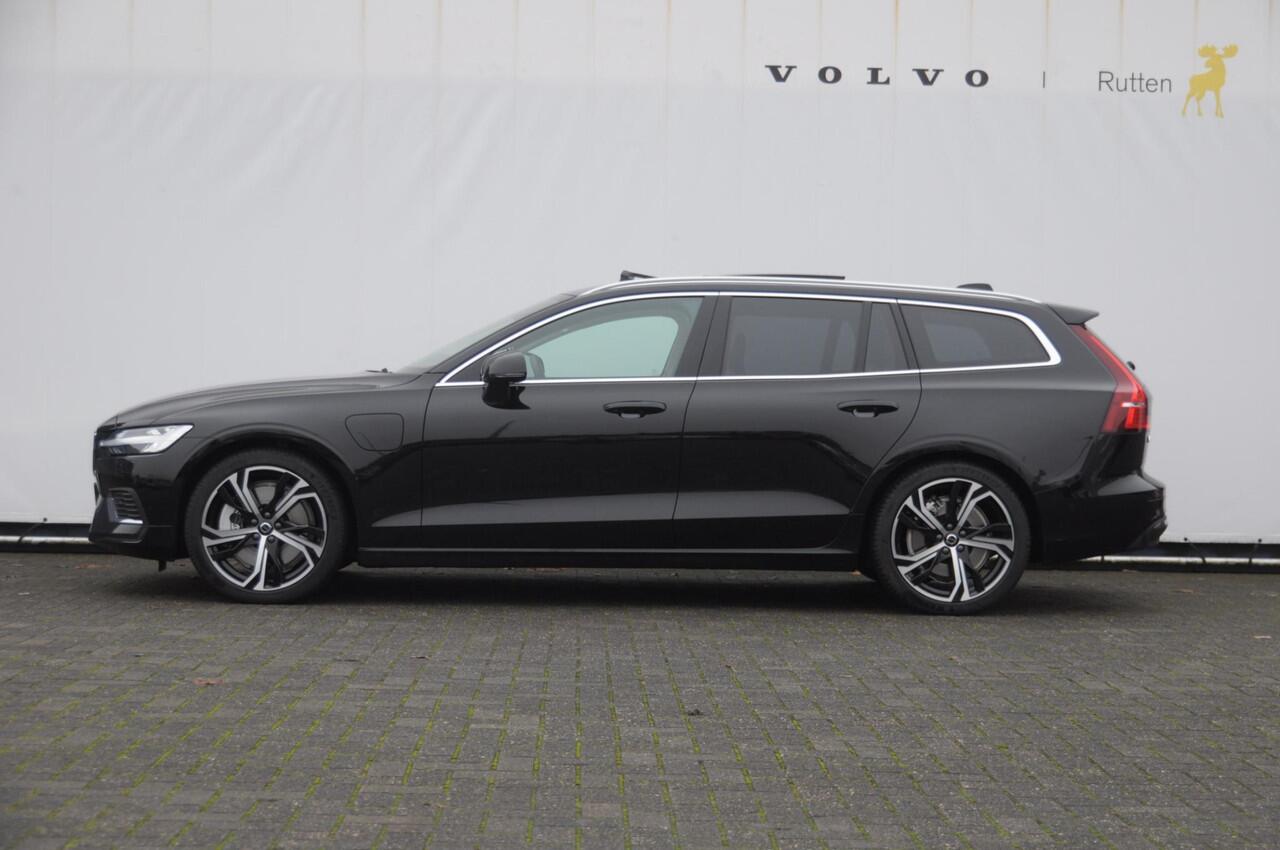 Volvo V60 T6 350PK Automaat AWD Ultra Bright / Massage stoelen / Long Range / 360 Camera / Harman Kardon audio / Head-up display / Panorama dak / Apple carplay / Android auto /