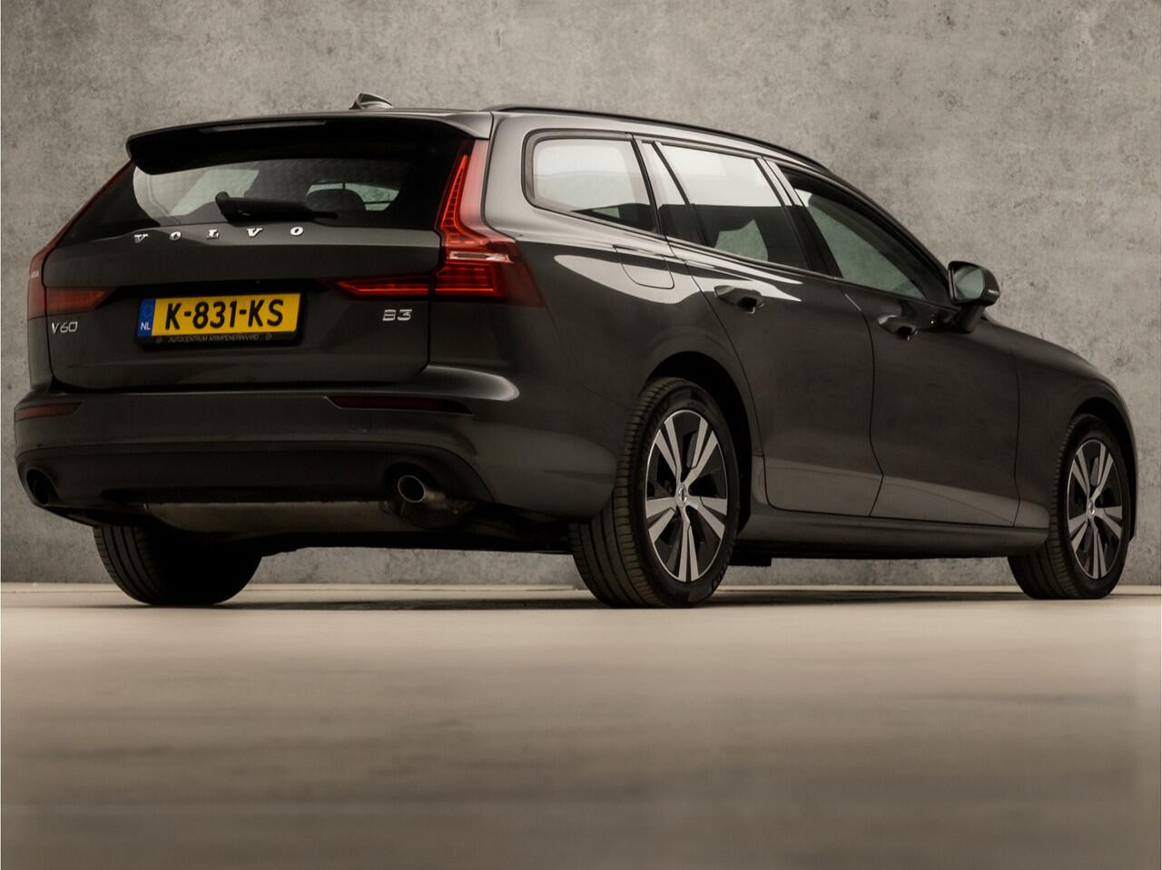 Volvo V60 2.0 B3 Momentum 164Pk Automaat (GROOT NAVI, CAMERA, ADAPTIVE CRUISE, SPORTSTOELEN, LED KOPLAMPEN, STUUR/STOELVERWARMING, NIEUWE APK, NIEUWSTAAT)