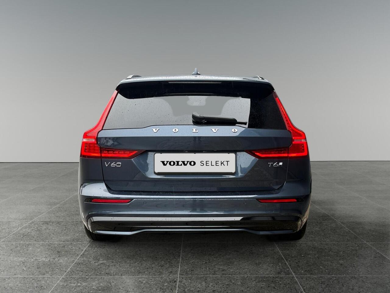Volvo V60 2.0 T6 Plug-in hybrid AWD Plus Dark | Head-up Display | Lighting Pack | Extra getint glas | 360 graden camera |
