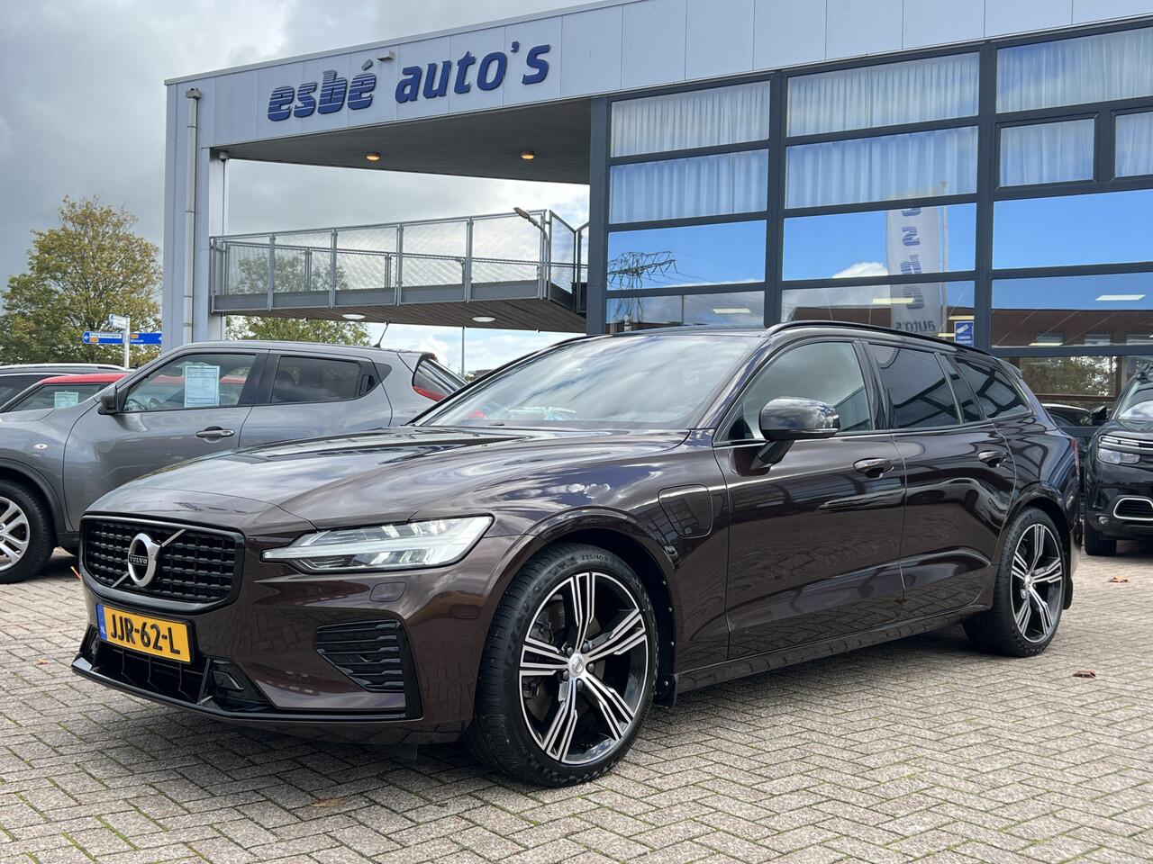 Volvo V60 2.0 T6 Recharge 340 pk AWD R-Design ACC Pilot Assist Standkachel Camera Carplay Navi Stoelverwarming v+a Led koplampen BLIS DAB Maple Brown Metallic Unieke kleur Plug in Hybride