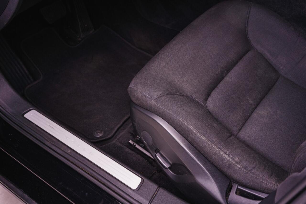 Volvo V60 B3 Automaat Momentum