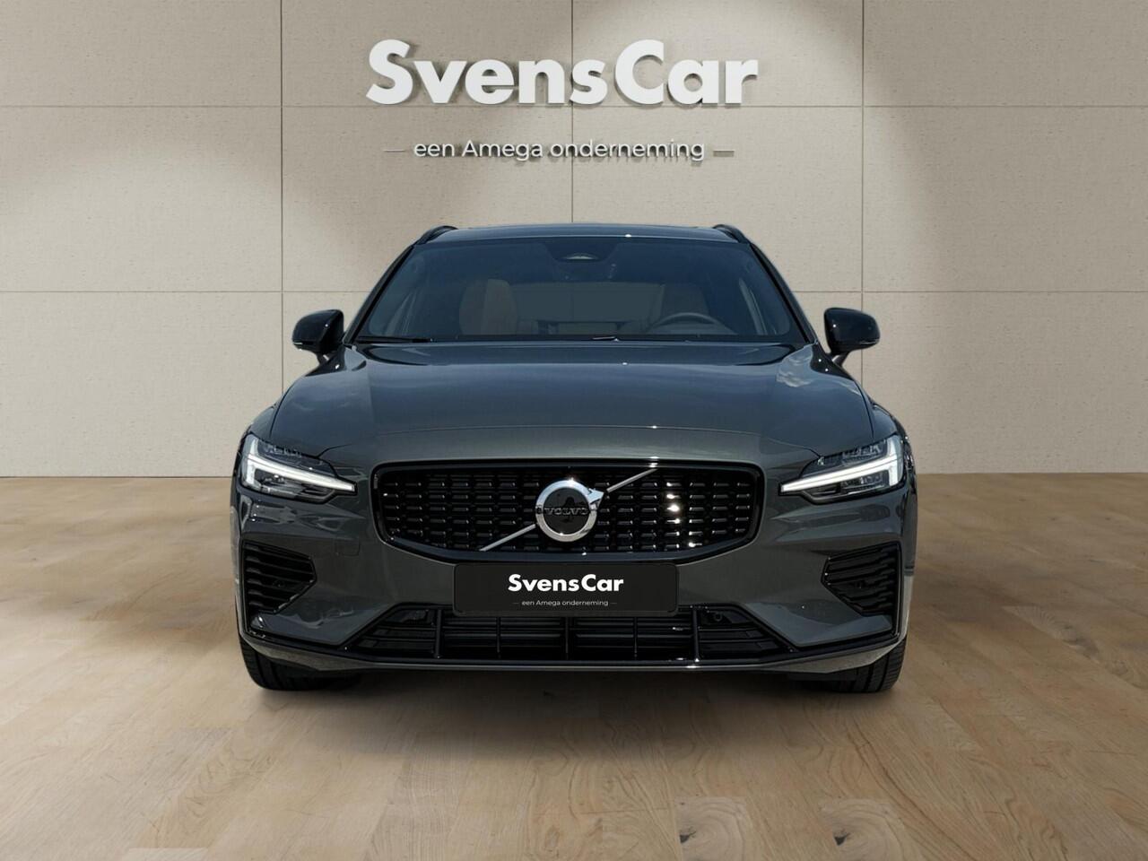 Volvo V60 2.0 T6 Plug-in hybrid AWD Plus Dark | Amber Nappa Lederen bekleding | Panoramadak | Extra getint glas | Harman/Kardon Audio |