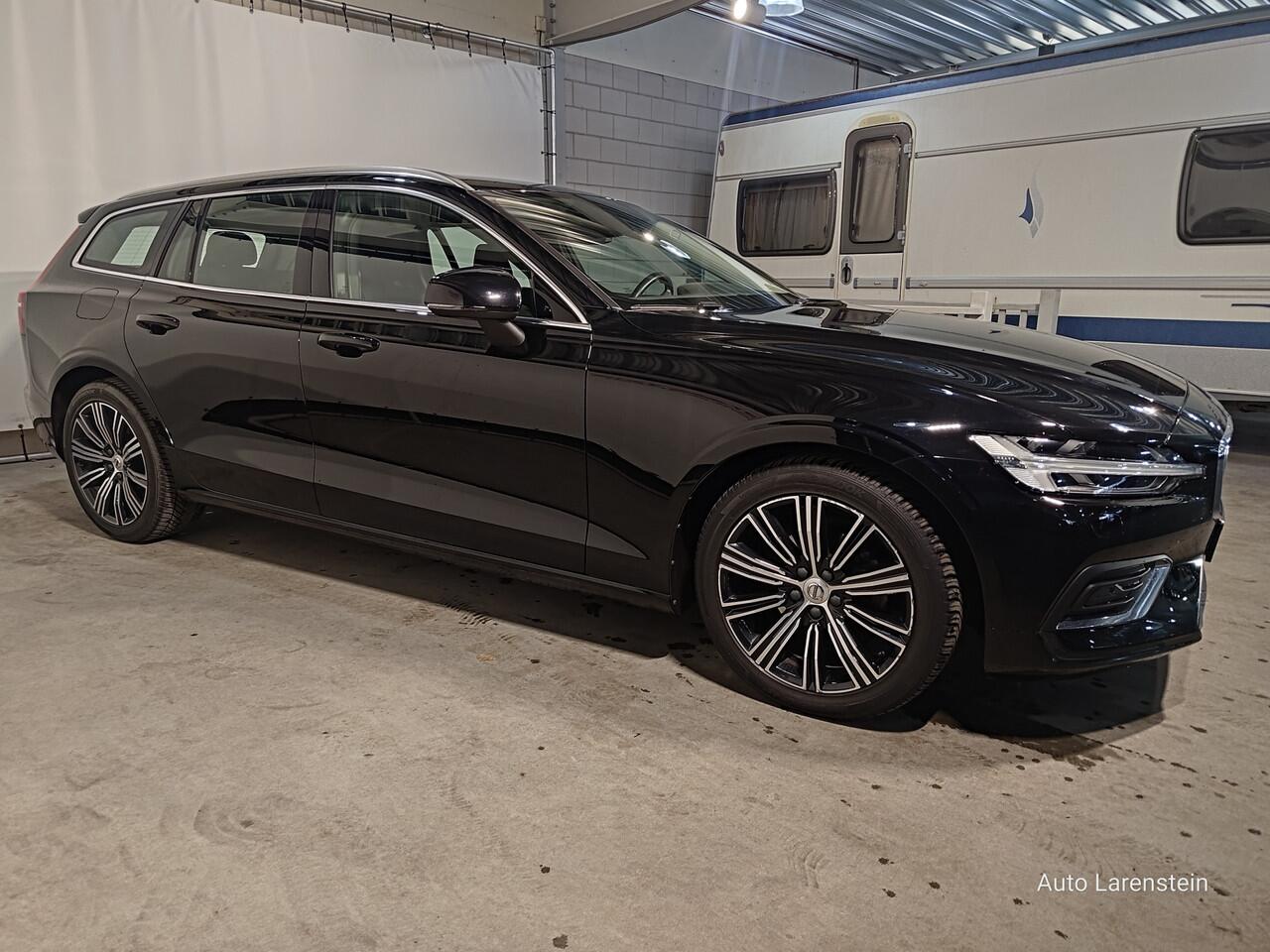 Volvo V60 B4 2.0i MHEV 211pk Inscription Leer, CarPlay, ACC, Trekhaak (1800kg), Navi, A.Camera