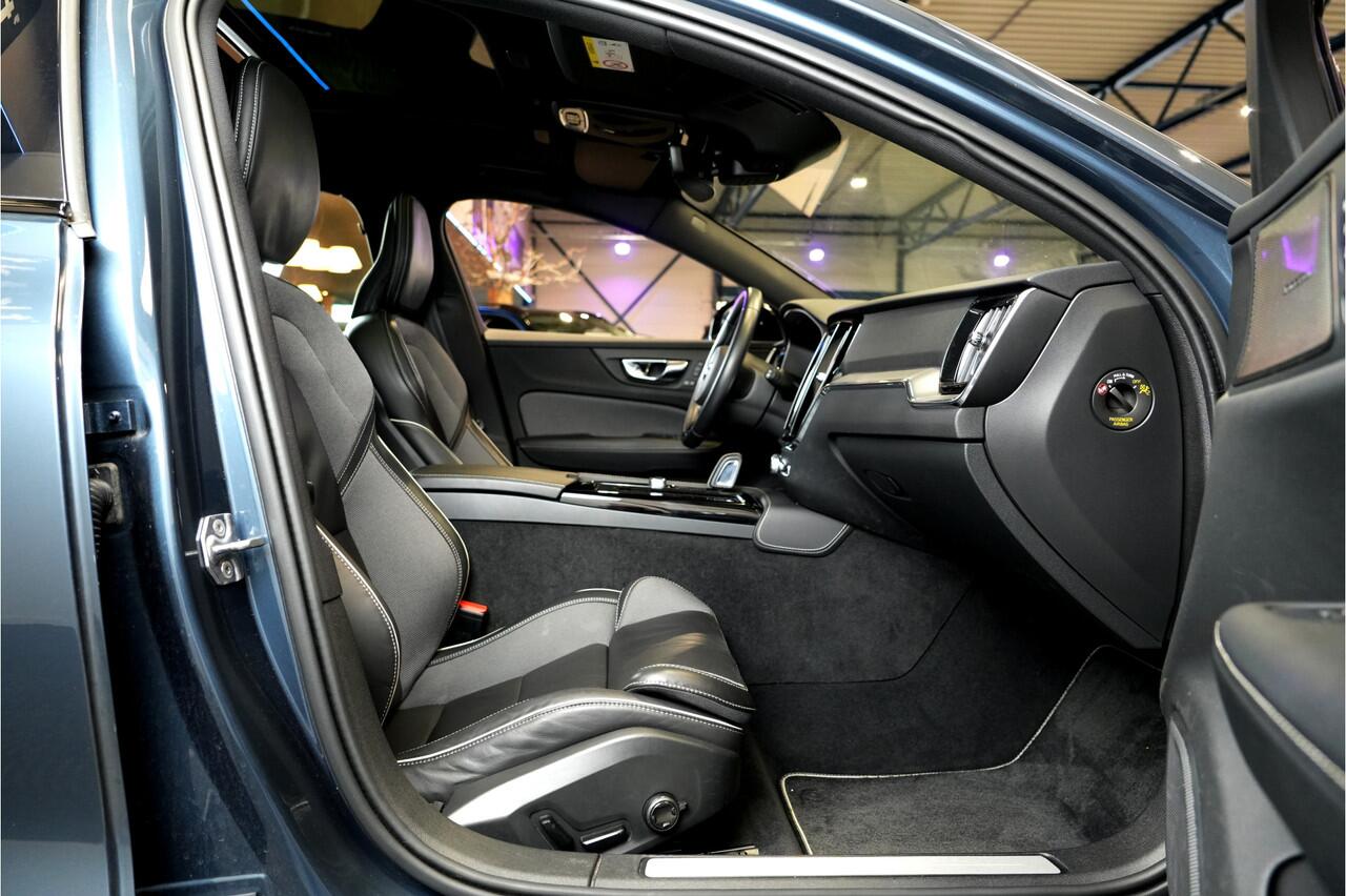Volvo V60 2.0 T6 AWD 250kW/340pk Aut8 Recharge R-Design PANORAMADAK + HARMAN/KARDON + SPORTSTOELEN MET MEMPORY + 360 CAMERA + ADAPT.CRUISE + BLIS + LANE ASSIST + PILOT ASSIST + KEYLESS ENTRY&GO + HEAD-UP + ON-CALL + PARKSENSOREN + 18" LM-VELGEN!!