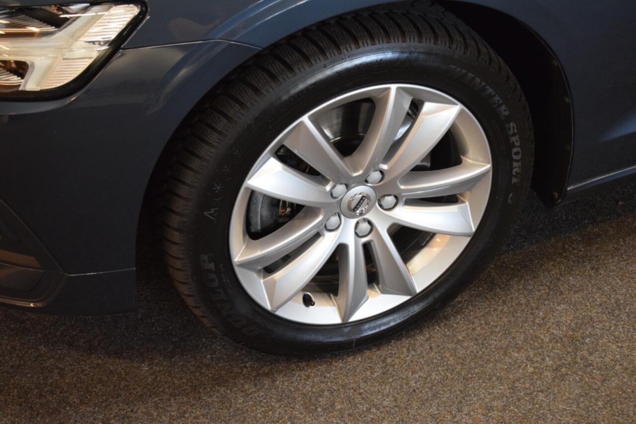 Volvo V60 2.0 B3 163pk AUT8 BNS Pro Stoelverw V+A/ Navi/ Adapt. Cruise/ Car Play