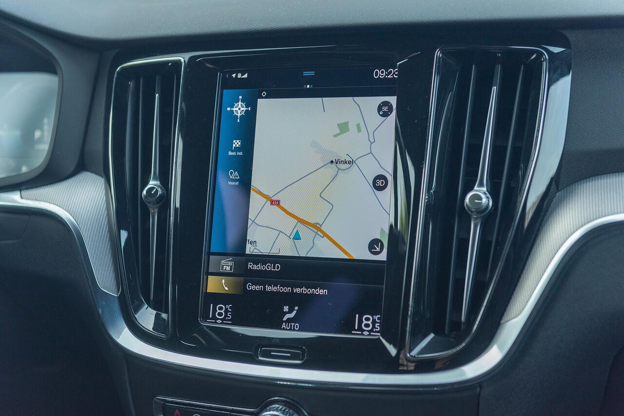 Volvo V60 T6 Aut. Plug-in Hybrid R-Design ACC Leder 340pk