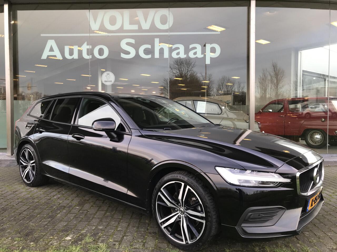 Volvo V60 2.0 B3 Momentum Advantage Automaat | Rijklaar incl 12 mnd Bovag | Carplay Darktint Trekhaak DAB