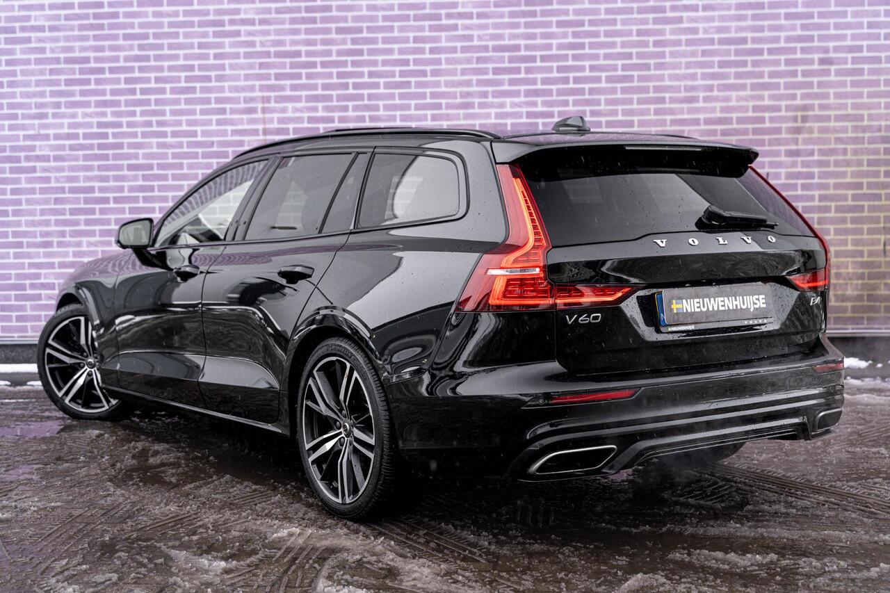 Volvo V60 B4 Geartronic R-Design | Navigatie | Schuif-/Kanteldak | Getint Glas | Head-Up Display | 360 Camera | Adaptieve Cruise Control | Stoelverwarming Voor + Achter | Dodehoekdetectie | Parkeerverwarming | Lederen Bekleding | Park Assist | Harman Kardon Audio |