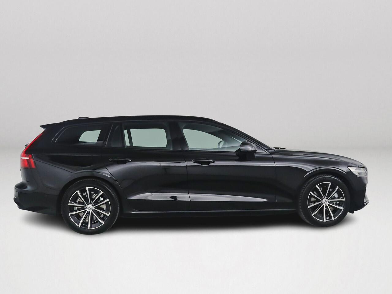 Volvo V60 T6 Plug-in hybrid AWD Plus Dark | 360° camera | Harman Kardon | Stoel- en Stuurverwarming | Trekhaak