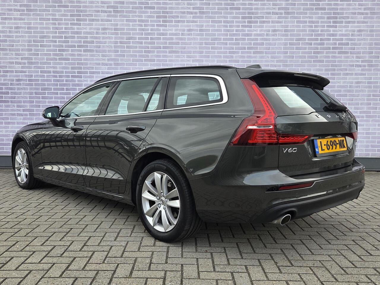 Volvo V60 B3 Momentum Business Aut | Adaptieve Cruise Control | LED koplampen | Navigatie | Apple CarPlay & Android Auto | DAB+ | Elektrische Achterklep |