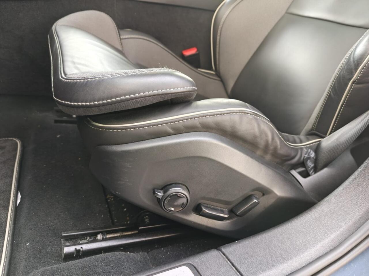 Volvo V60 2.0 T6 Recharge AWD R-Design - all in prijs