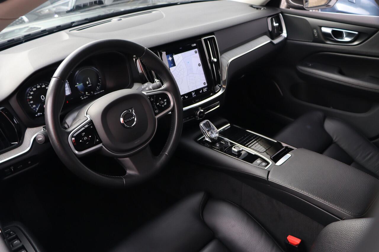 Volvo V60 2.0 T6 Recharge AWD Inscription | ACC | Camera | Leder |