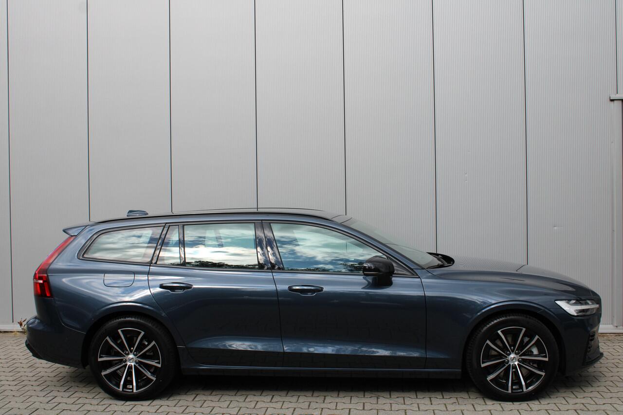 Volvo V60 T6 Plug-in hybrid AWD Plus Dark | Trekhaak | Sportstoelen | 360° Camera