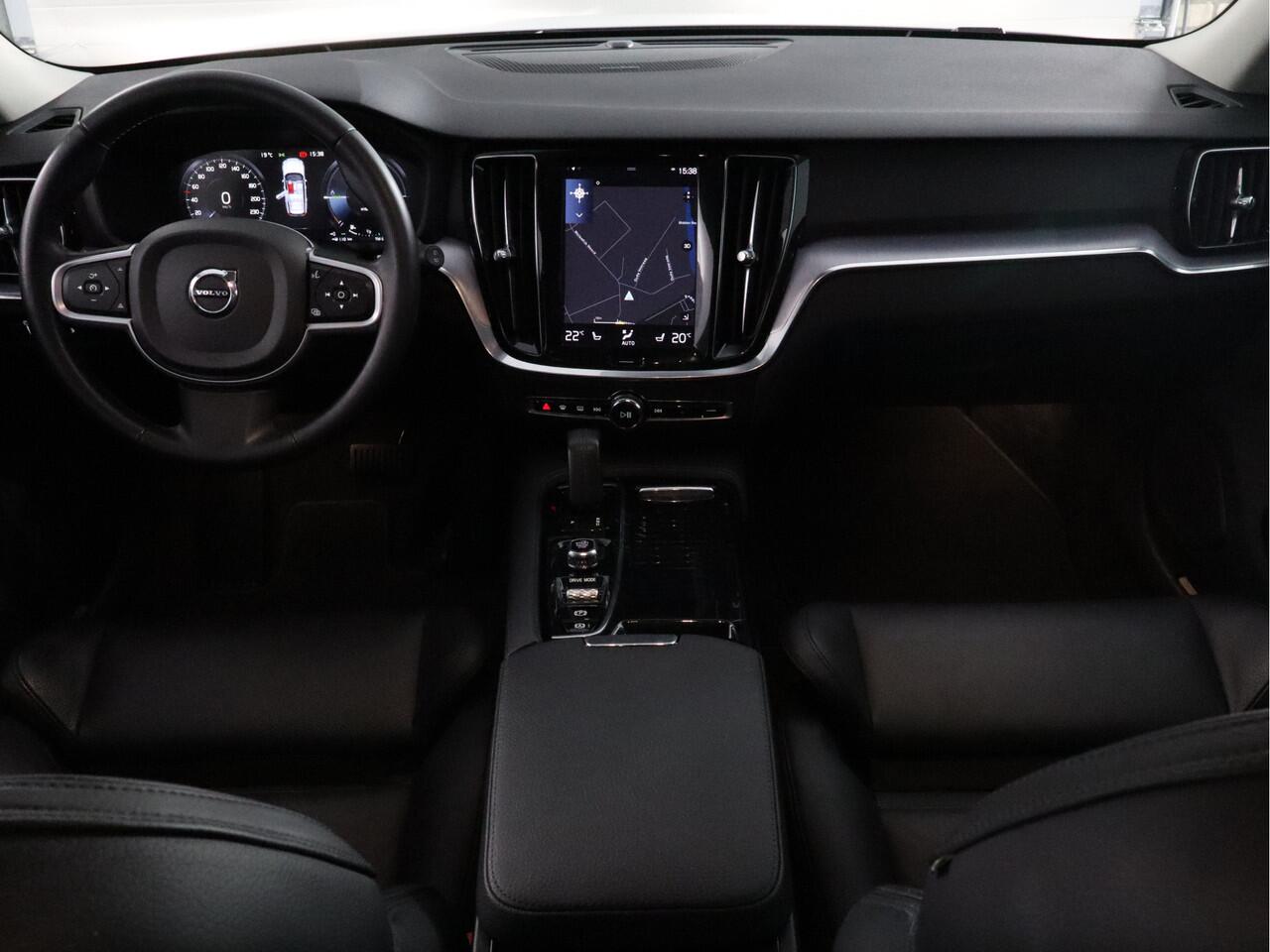 Volvo V60 2.0 T6 Twin Engine AWD Inscription | Harman Kardon | Trekhaak