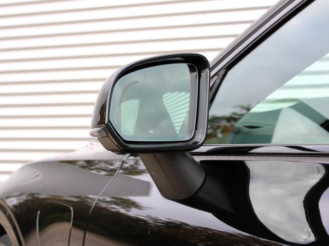 Volvo V60 2.0 T6 Plug-in hybrid AWD Plus Dark Automaat / 360* camera / Trekhaak / Nappa leder interieur / Long range accu / Google Maps navi