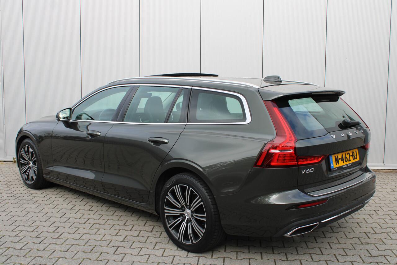 Volvo V60 B3 Inscription | Panorama Dak | Standkachel | Harman Kardon | Dealer onderhouden
