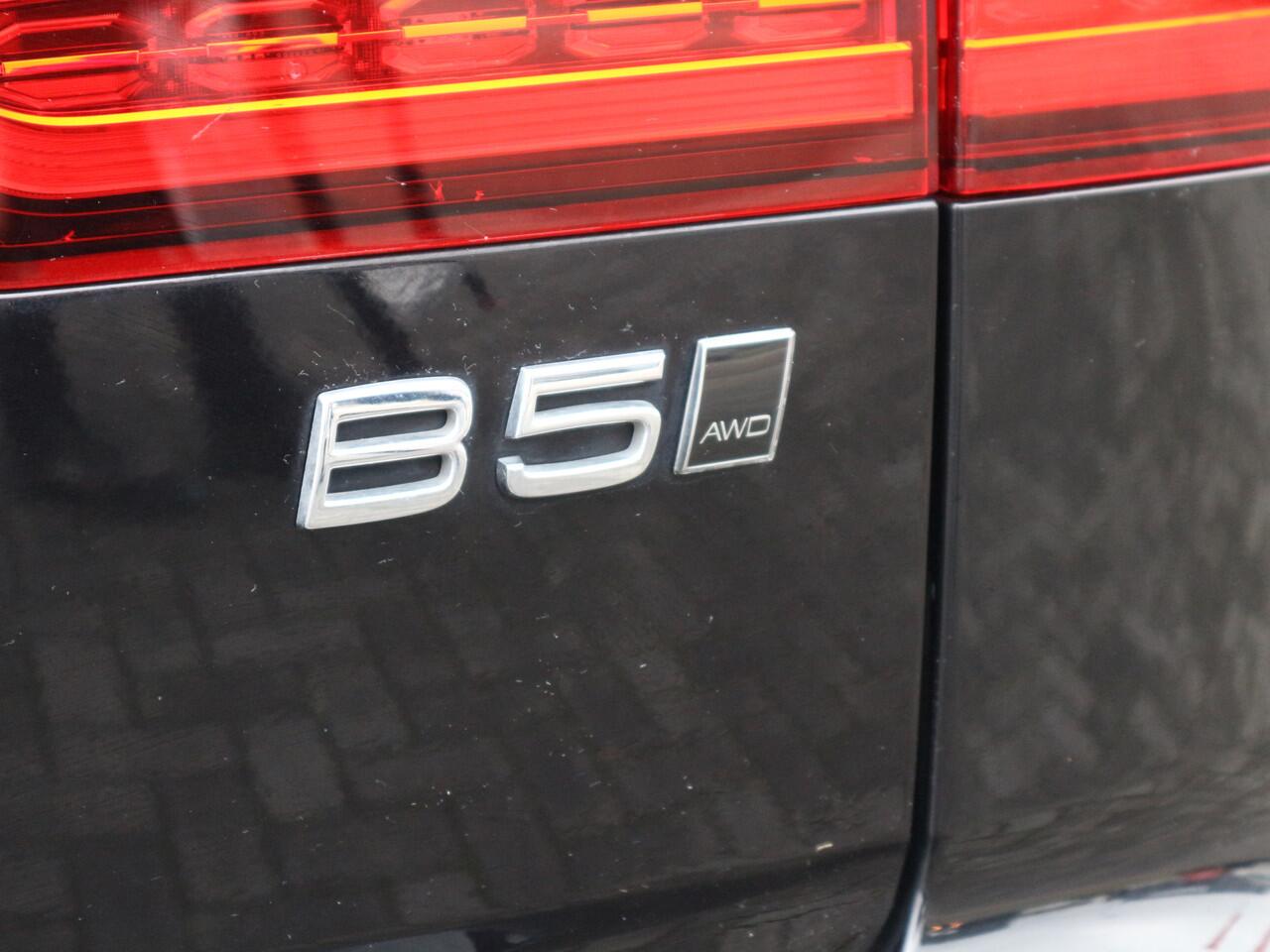 Volvo V60 CROSS COUNTRY 2.0 B5 AWD Pro NAVI ADAP CRUISE