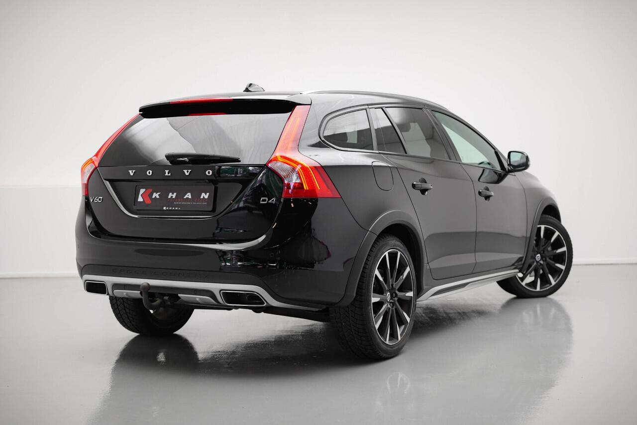 Volvo V60 CROSS COUNTRY 2.0 D4 Polar+ |Schuifdak|Memory|Camera|Leder|Stuurverwarming|