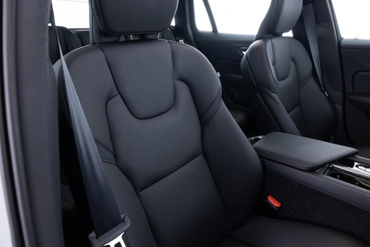 Volvo V60 CROSS COUNTRY 2.0 B5 AWD Pro | PANORAMADAK | LEDER | HK audio | ? 1e Eigenaar | Mild Hybrid