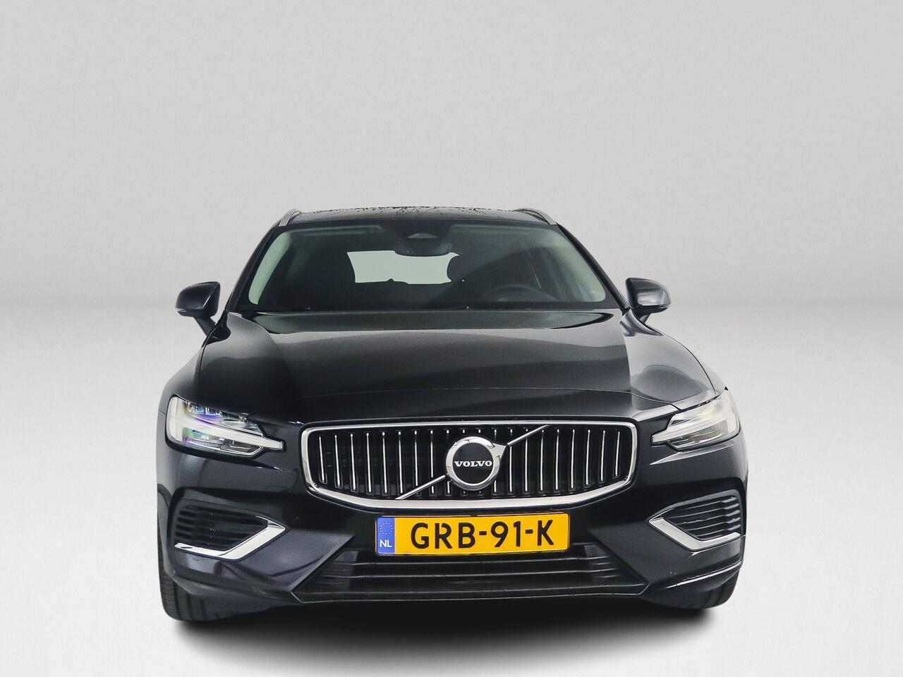 Volvo V60 T6 Aut. Recharge AWD Plus Bright | Achterbank verwarmd | Parkeercamera