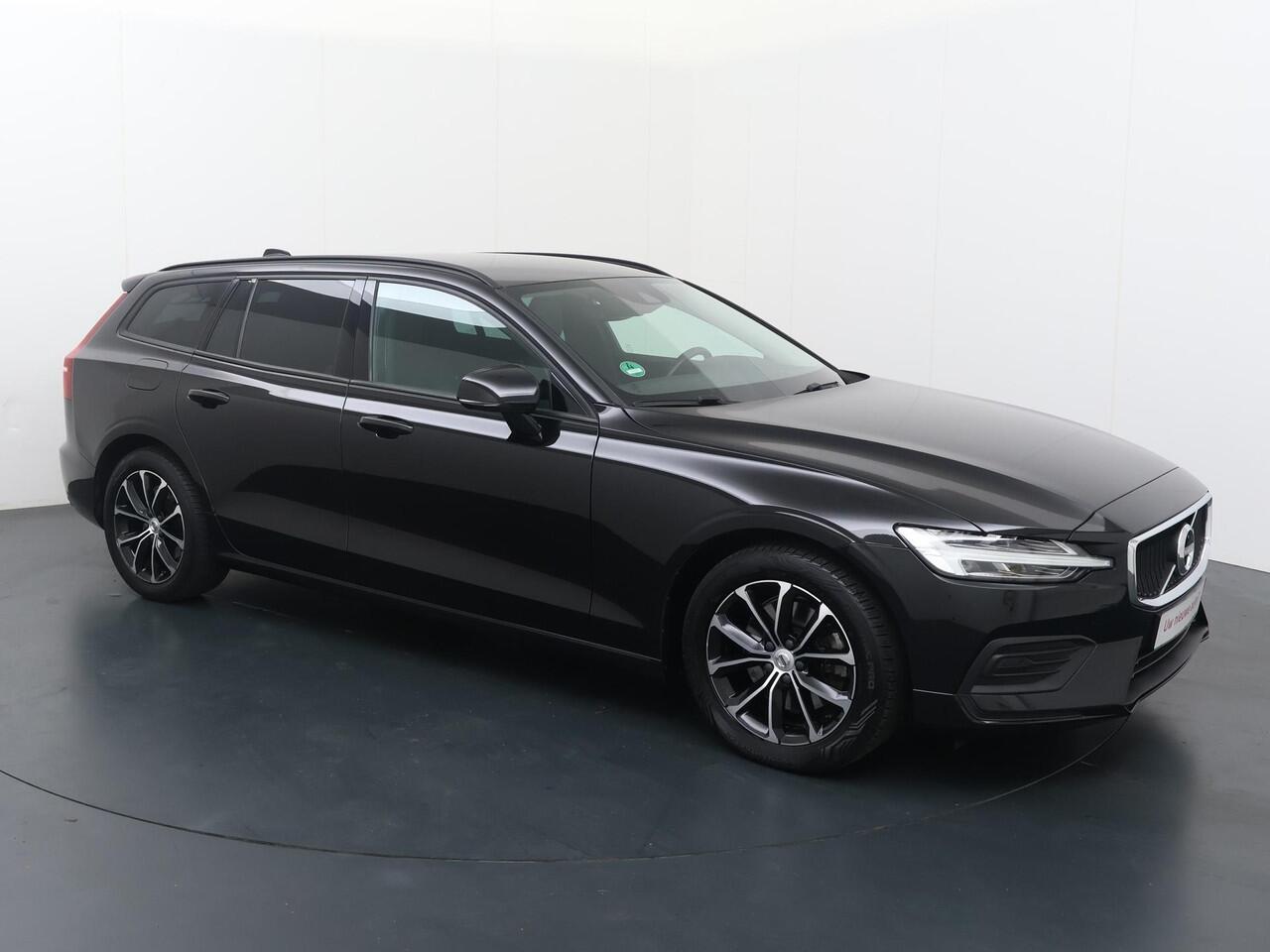 Volvo V60 2.0 B3 Business Pro | 163 PK | Automaat | Navigatiesysteem | Achteruitrijcamera | LED verlichting | Apple Carplay/Android Auto | Lederen interieur |