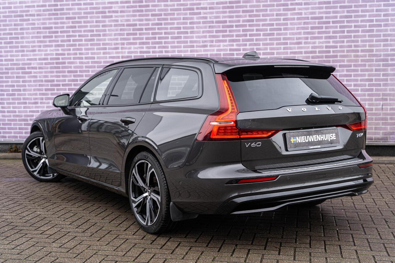 Volvo V60 2.0 T6 Plug-in hybrid AWD Plus Dark | Adaptieve Cruise Control | 360 Parkeercamera | 19" Lichtmetalen Velgen | Stoel-/Stuurverwarming | Harman Kardon Audio | Trekhaak | Sportstoelen |