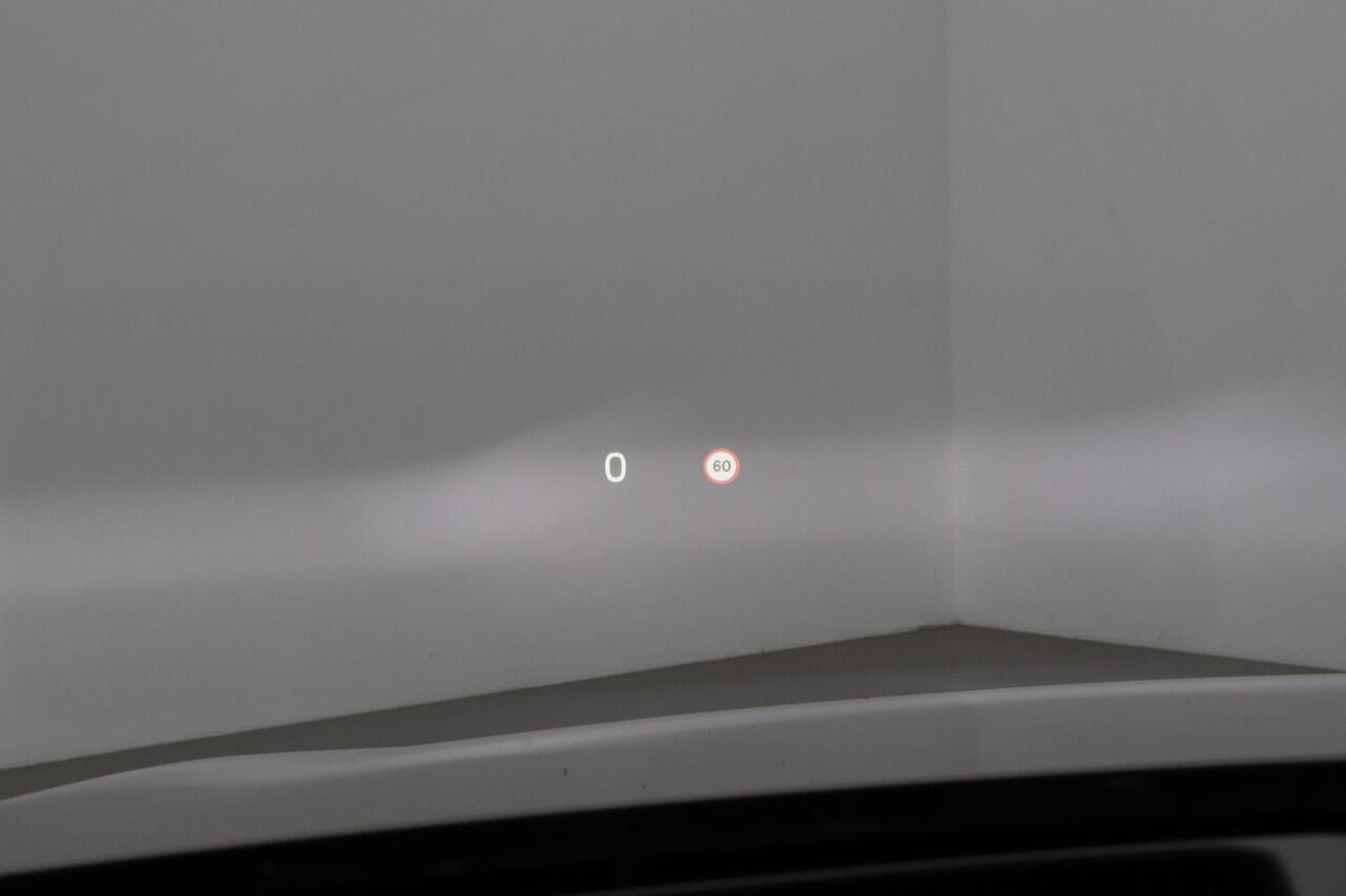 Volvo V60 T6 Plug-in hybrid Ultimate Bright | Panoramadak | Head-Up | ACC | 360° Camera | harman/kardon