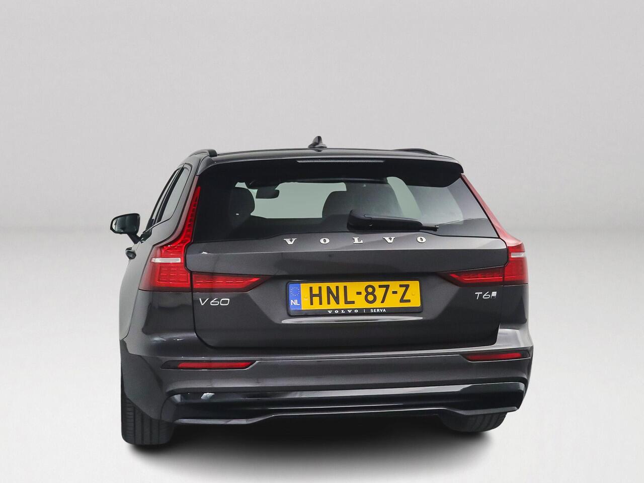 Volvo V60 T6 AWD Plus Dark | 360° camera | Harman Kardon | Stoel- en Stuurverwarming | Trekhaak