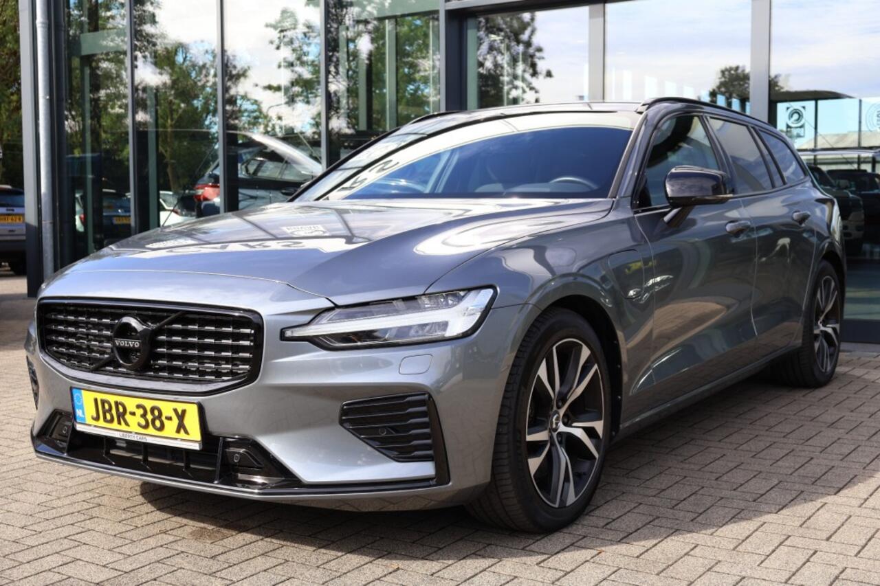 Volvo V60 2.0 T8 AWD R-DESIGN / CAMERA / Memory Seats