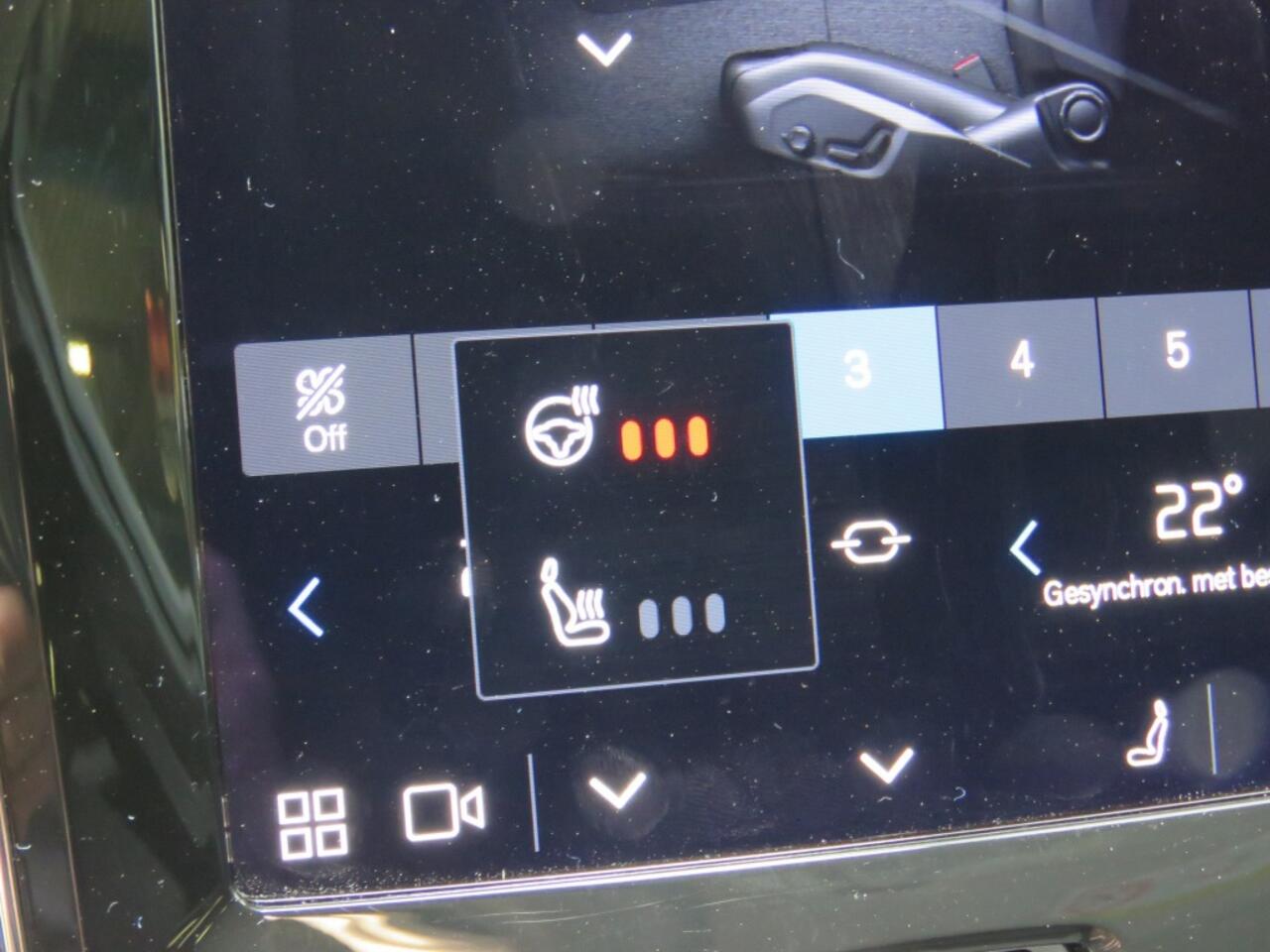 Volvo V60 2.0 B3 163pk Aut. Core / Camera / Stoel-stuurverw. / Elec.klep / Veel opties / BOVAG garantie