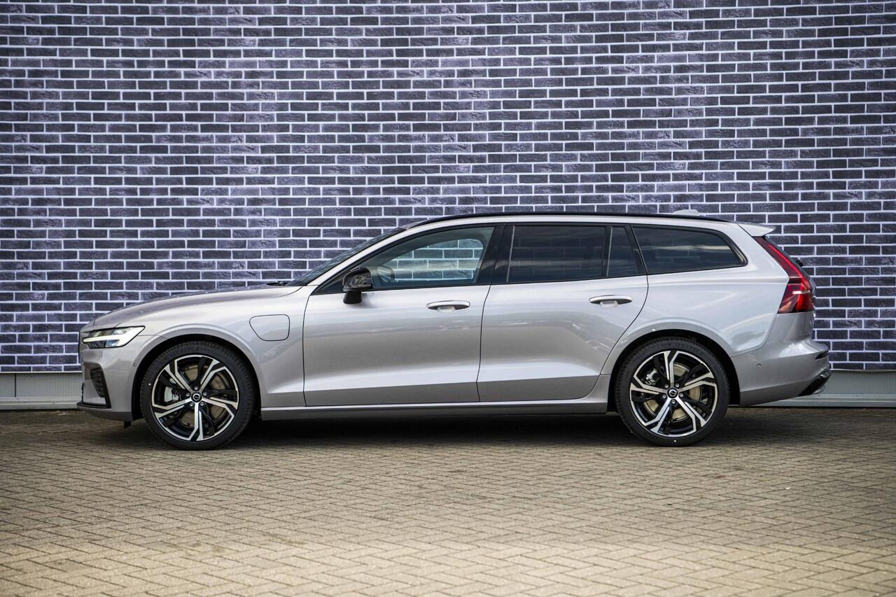 Volvo V60 2.0 T6 Plug-in hybrid AWD Plus Dark | Panoramadak | Head Up Display | Aurora Silver | Donker Glas | 360 Camera | 19" |