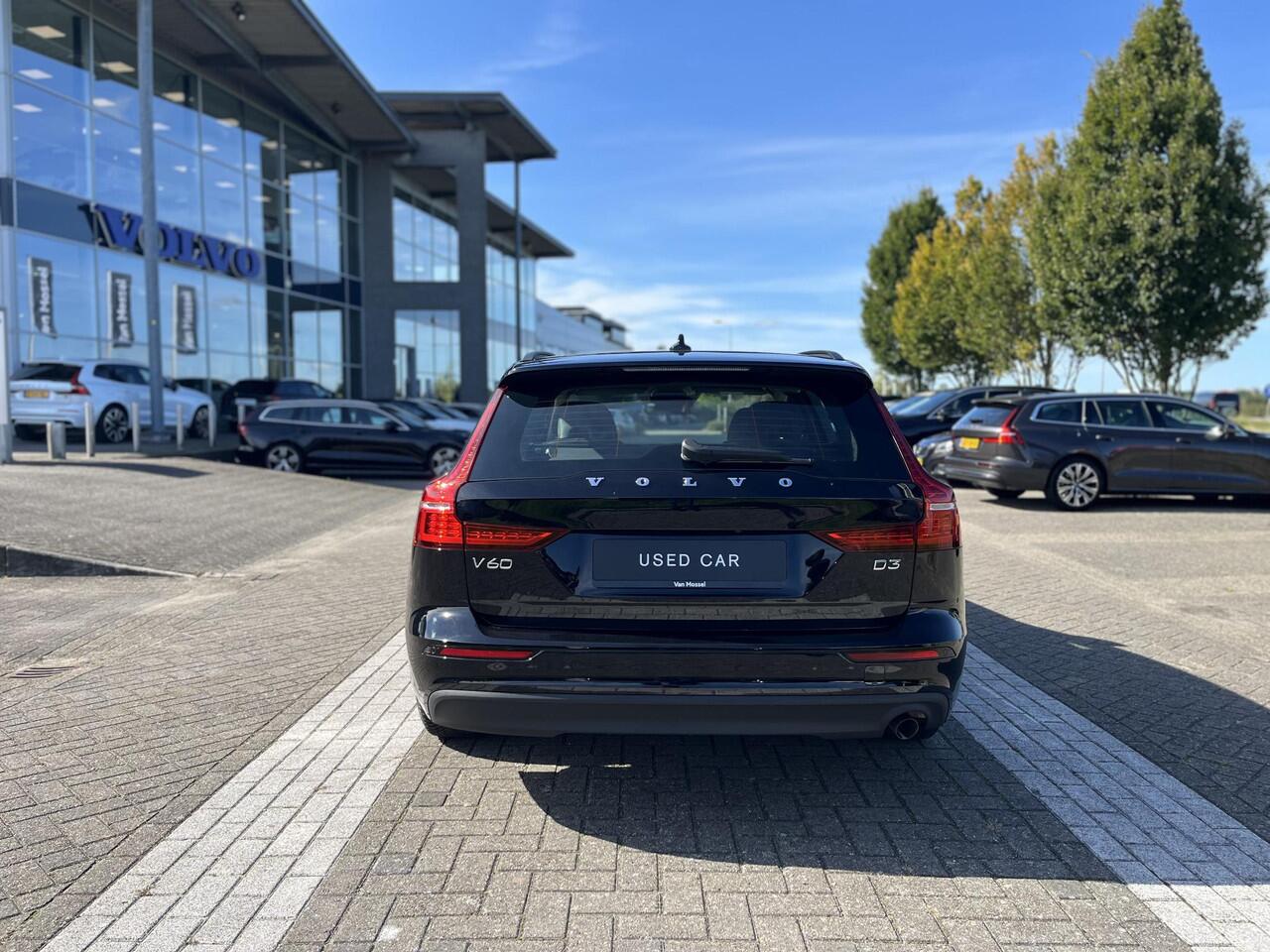 Volvo V60 D3 Momentum Leder 6-Speed | Voorruitverwarming | Achteruitrijcamera | Apple Carplay |