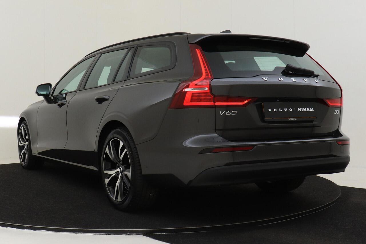 Volvo V60 B3 (M-HYBRID) ESSENTIAL -LEDER|ADAP.CRUISE|BLIS|CLIMATE|18"|CAMERA
