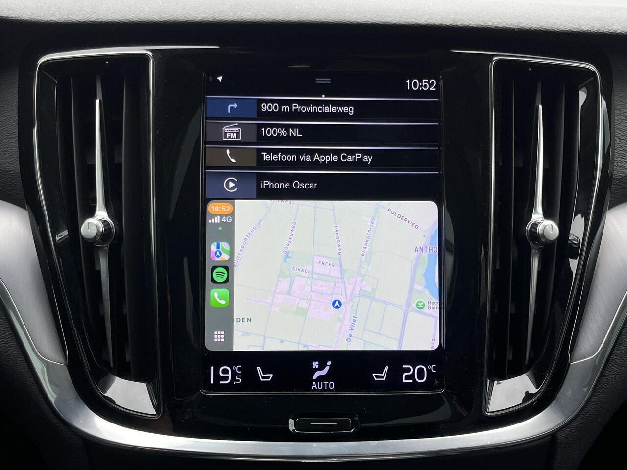 Volvo V60 2.0 B3 Business Pro | NL Auto/2e Eig./Leder/Navi/Panodak/El.Trekhaak/19"/Adapt.Cruise/Apple CarPlay-Android Auto