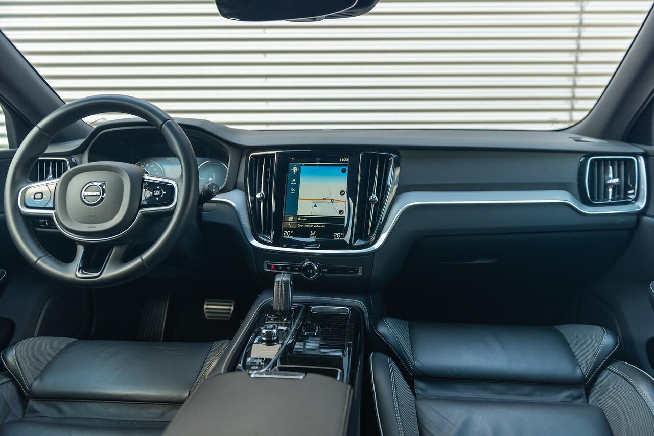 Volvo V60 T6 Aut. Plug-In Hybrid LongRange R-Design Leder Parkeercamera ACC 350pk