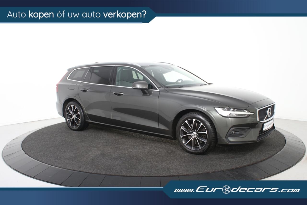 Volvo V60 2.0 B3 Momentum *1ste Eigenaar*Navigatie*Park assist*