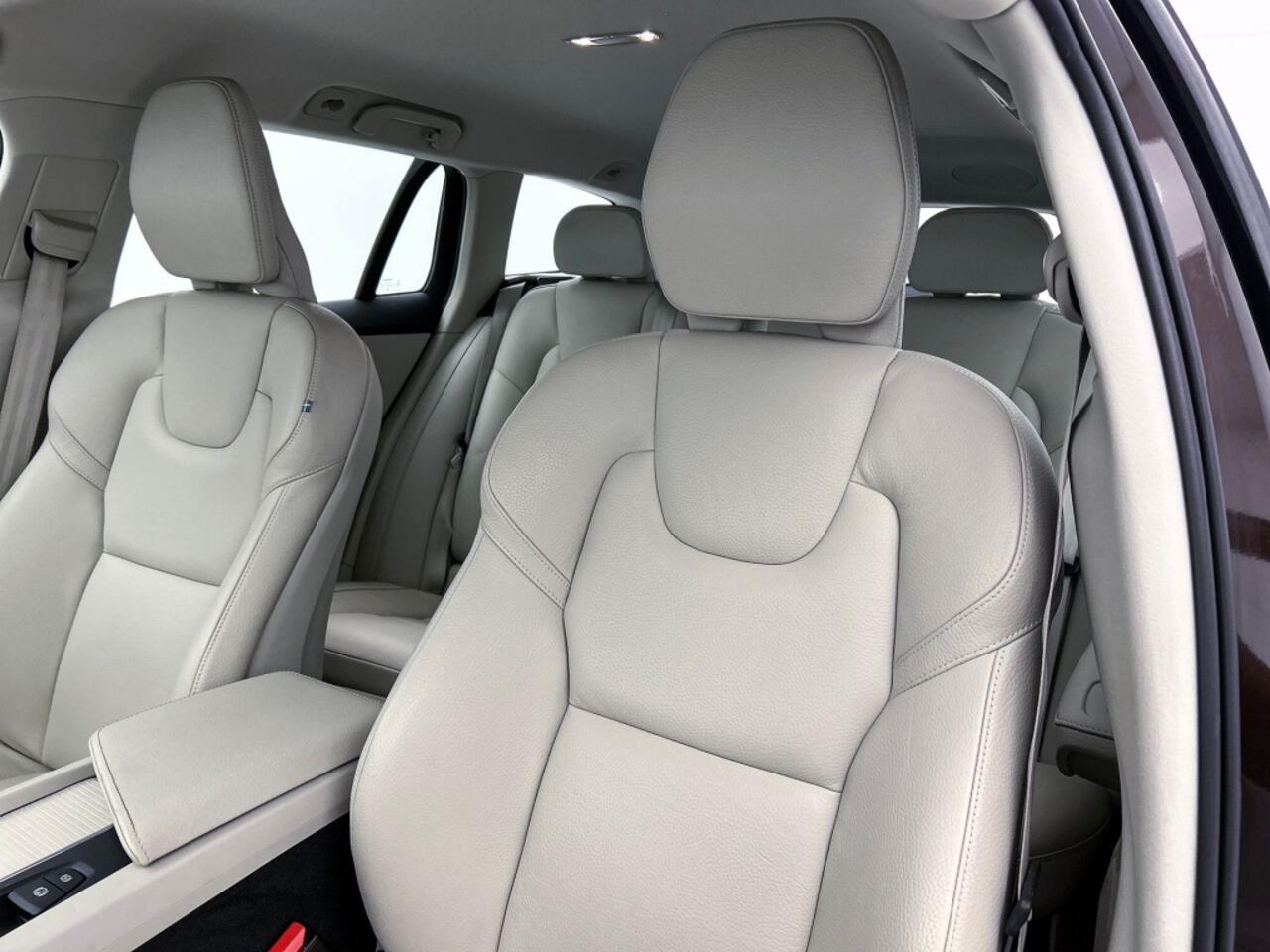 Volvo V60 2.0 T5 Momentum