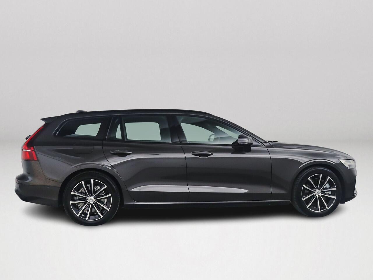 Volvo V60 T6 Plug-in hybrid AWD Plus Dark | 360° camera | Harman Kardon | Stoel- en Stuurverwarming | Trekhaak