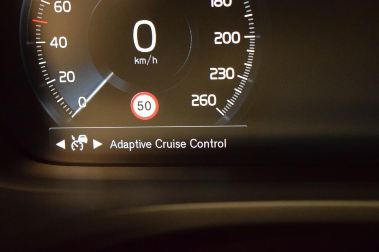 Volvo V60 2.0 B3 163pk AUT8 BNS Pro Stoelverw V+A/ Navi/ Adapt. Cruise/ Car Play