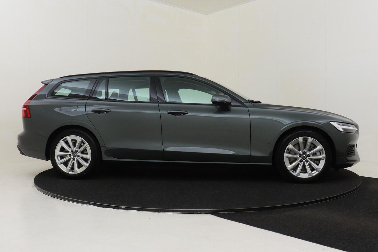 Volvo V60 T6 PLUG-IN HYBRID AWD ESSENTIAL -CLIMATE|CAMERA|PDC|GOOGLE|CRUISE