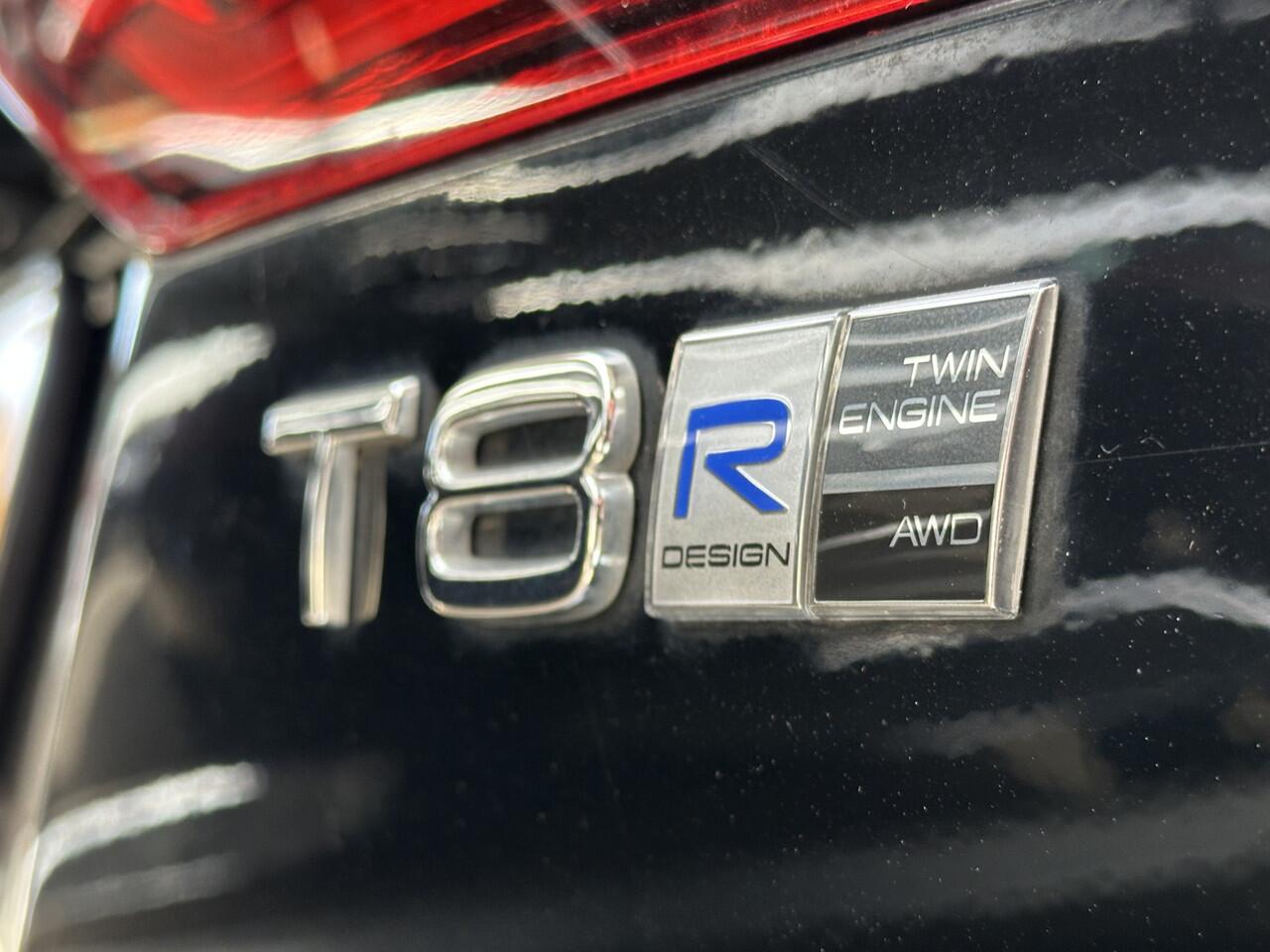 Volvo V60 2.0 T8 Twin Engine AWD R-Design | Pano | 360 cam Head Up Display | Luxury Line | occasion