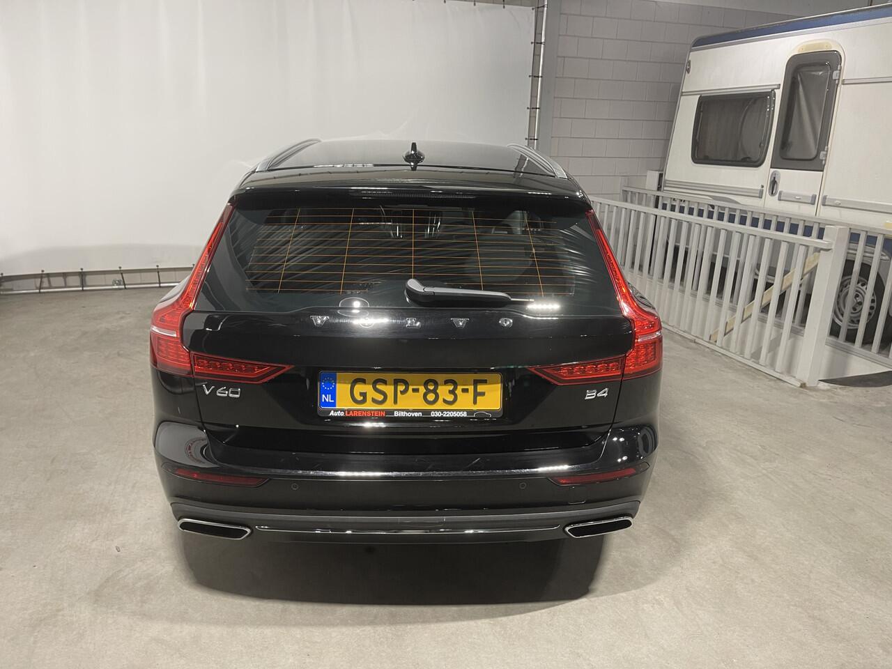 Volvo V60 B4 2.0i MHEV 211pk Inscription Leer, CarPlay, ACC, Trekhaak (1800kg), Navi, A.Camera