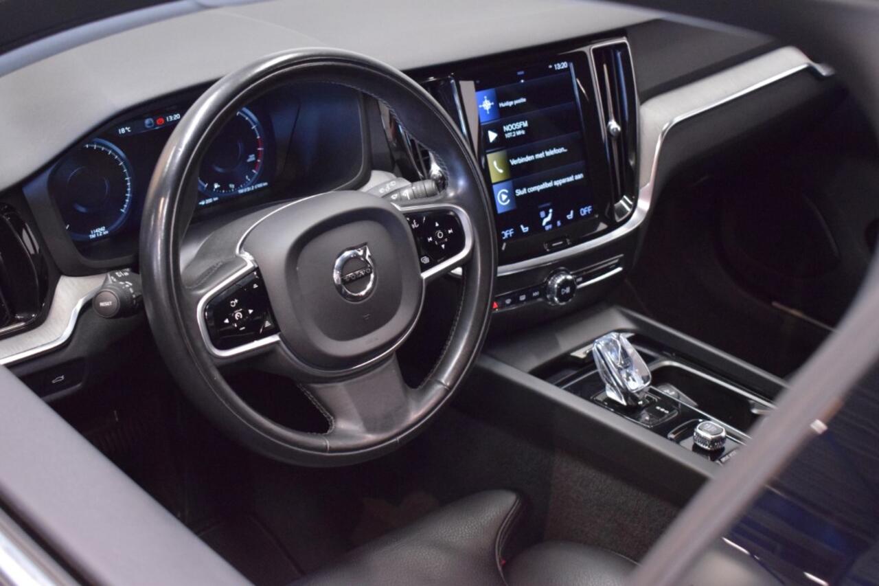 Volvo V60 2.0 B5 250pk AUT8 Inscription Mild Hybr. Leer/ Stoel verw./ Adapt. Cruise/ Donker glas