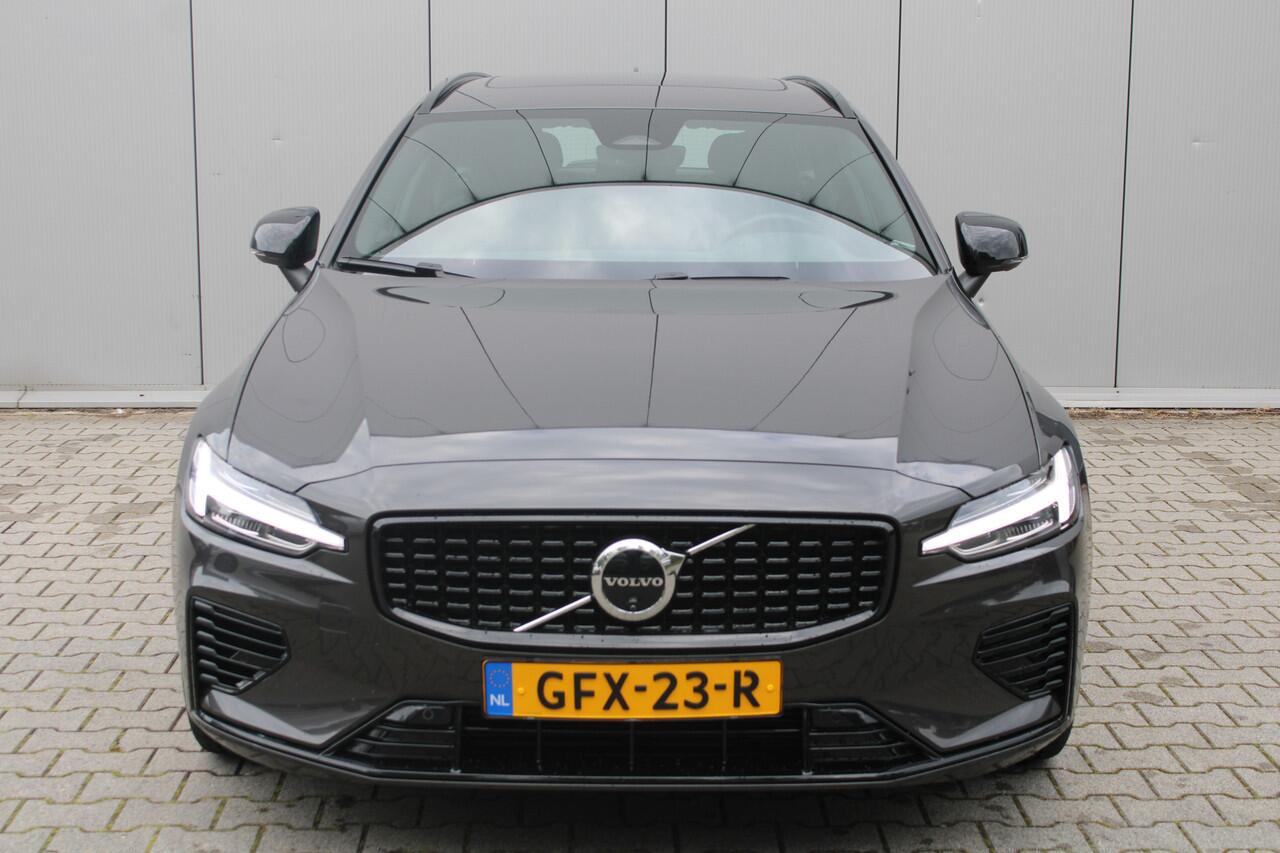 Volvo V60 T6 Plug-in hybrid AWD Plus Dark / 360° Camera / Audio Harman Kardon /