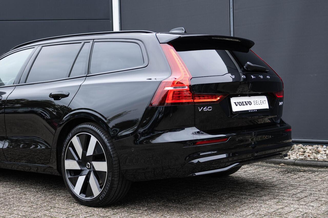 Volvo V60 T8 Automaat Plug-in hybrid AWD Ultra Dark | Massagestoelen | Elektrische trekhaak | Geventileerde stoelen | Bowers & Wilkins Hifi | 360 Camera