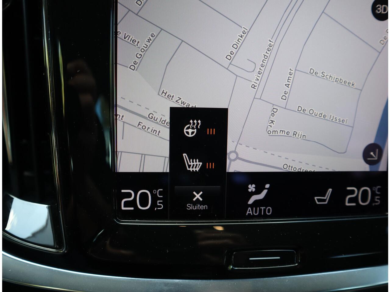 Volvo V60 2.0 B3 Momentum / Bodykit / Sportstoelen