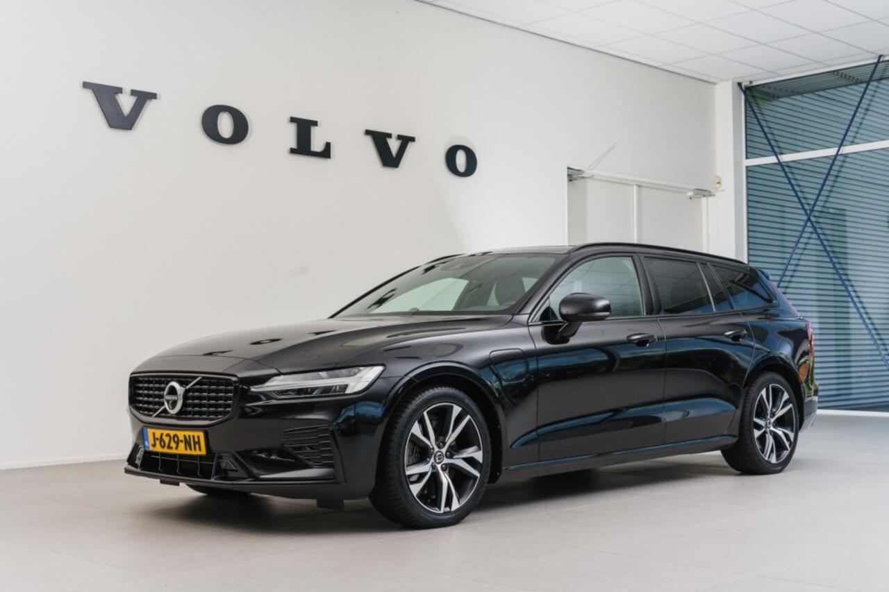 Volvo V60 T6 AWD Plug-in Hybrid R-Design