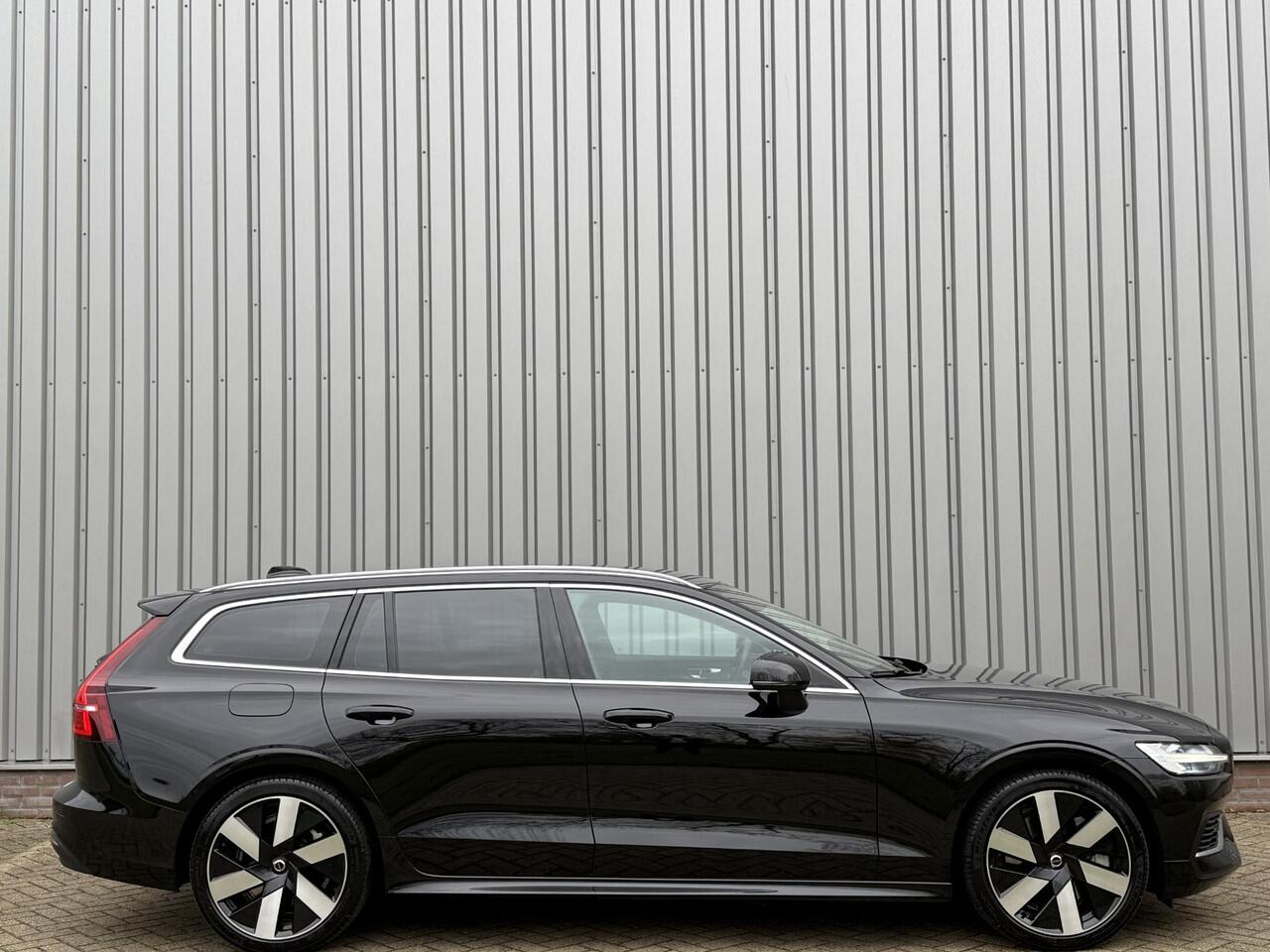 Volvo V60 2.0 T6 Plug-in hybrid AWD Essential Edition | Stuur en stoelverwarming V+A | Pilot Assist & ACC | Styling kit sideskirts |