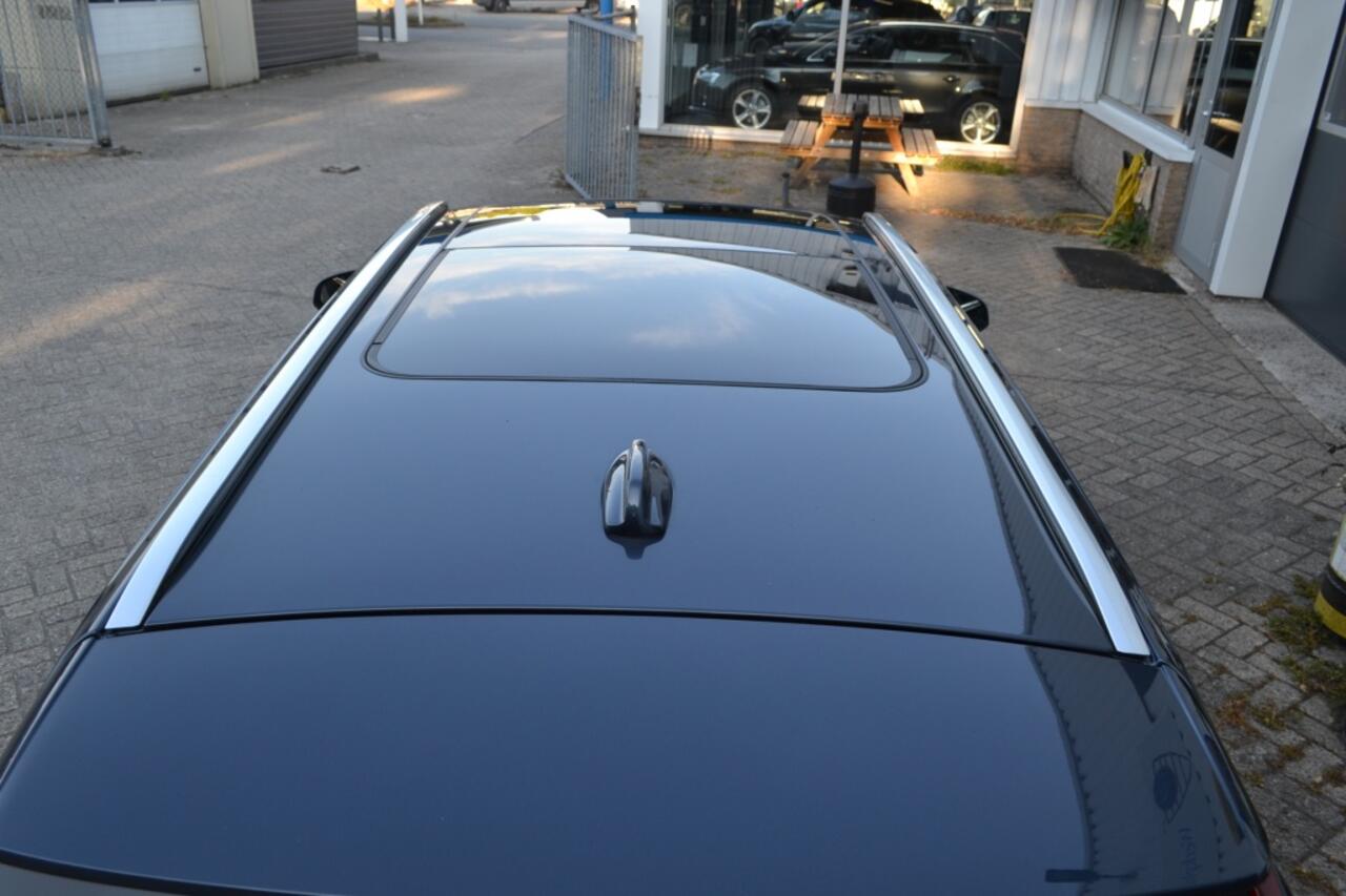 Volvo V60 2.0 T8 AWD R. R-Des.